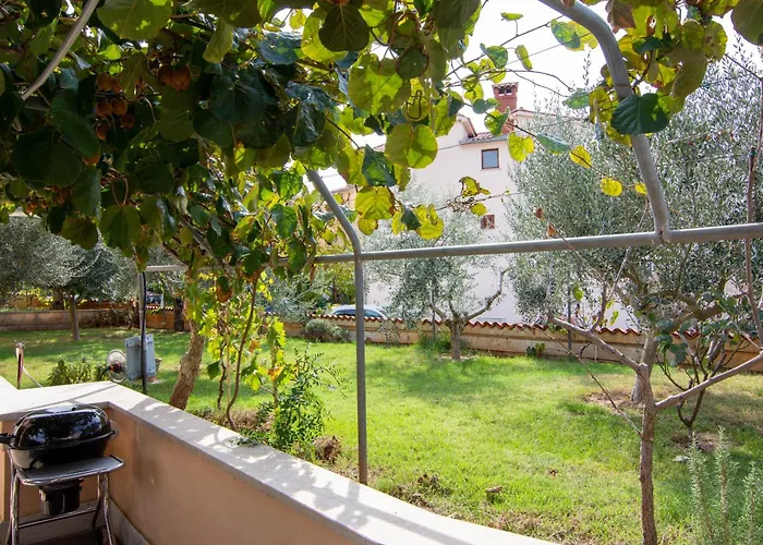 Appartement With Parking Space Stinjan, - 7368