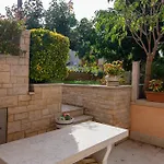 With Parking Space Stinjan, - 7368 Apartamento *