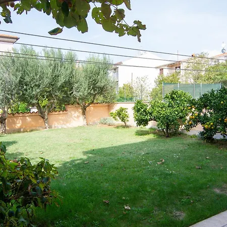 Apartment With Parking Space Stinjan, Pula - 7368